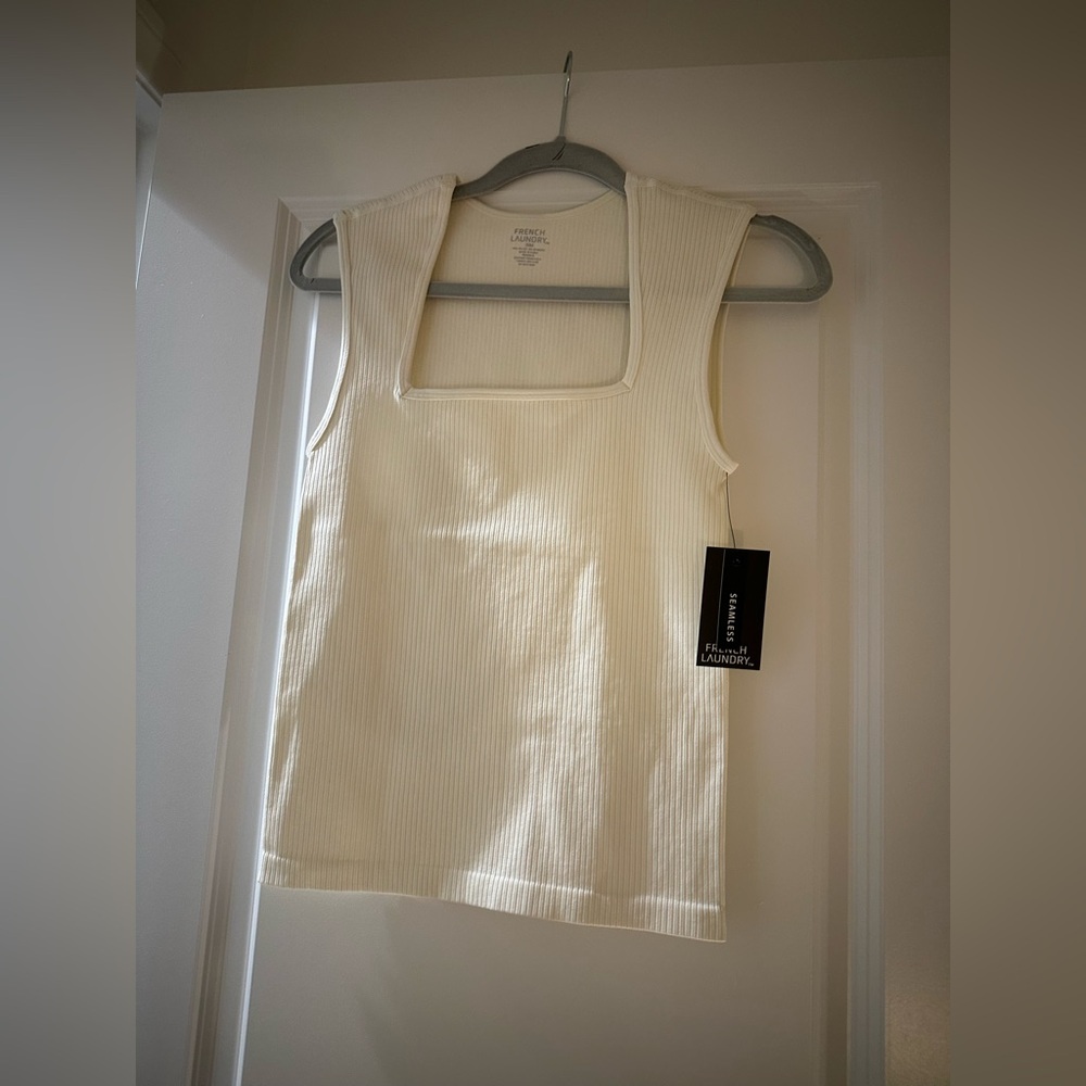 NWT Women’s Cream Ribbed Square Neck Top (SIZES: S/M & L/XL) - Picture 2 of 9